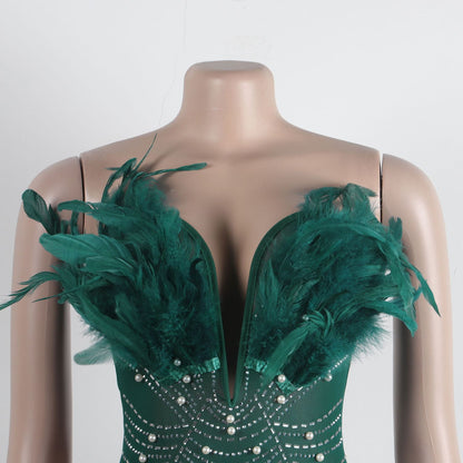 Pearlesqué Feather | Dress